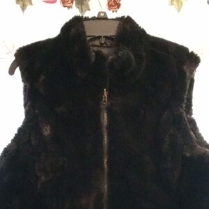 Nicole Miller L Black Quilted Reversible Faux Fur Vest